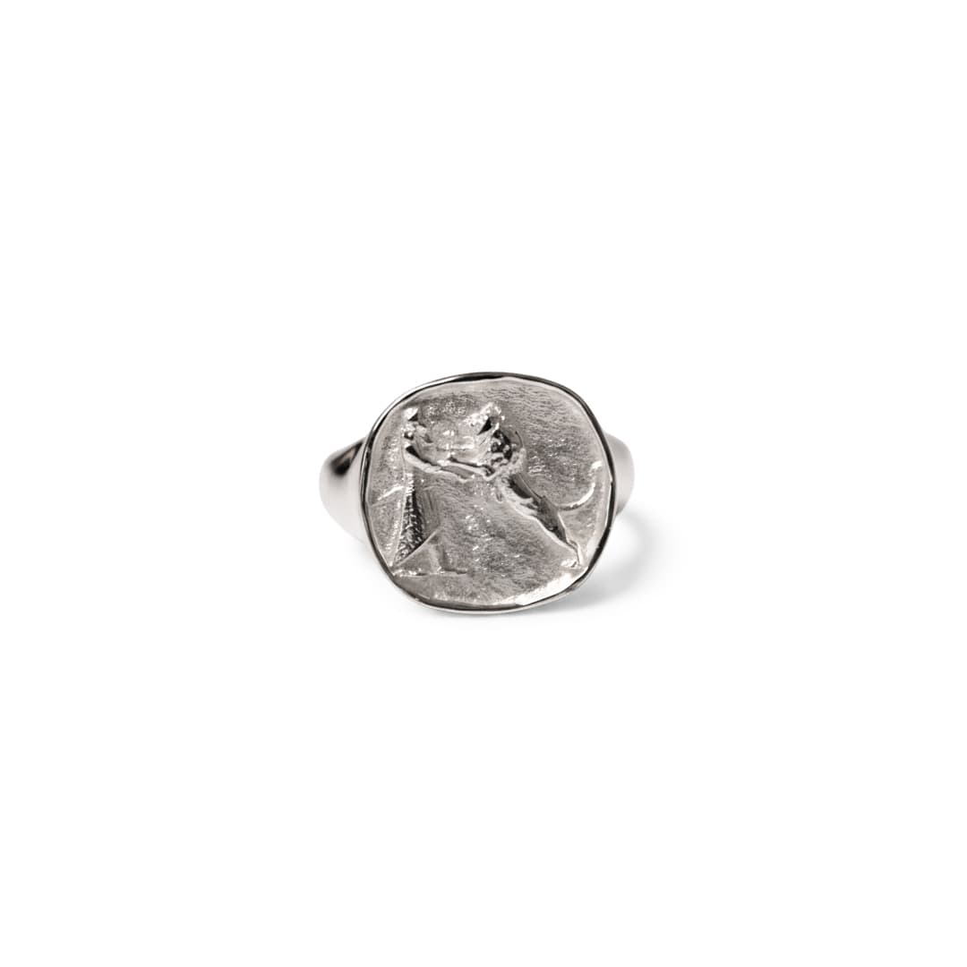 Royal Hunt Signet Ring — view 1