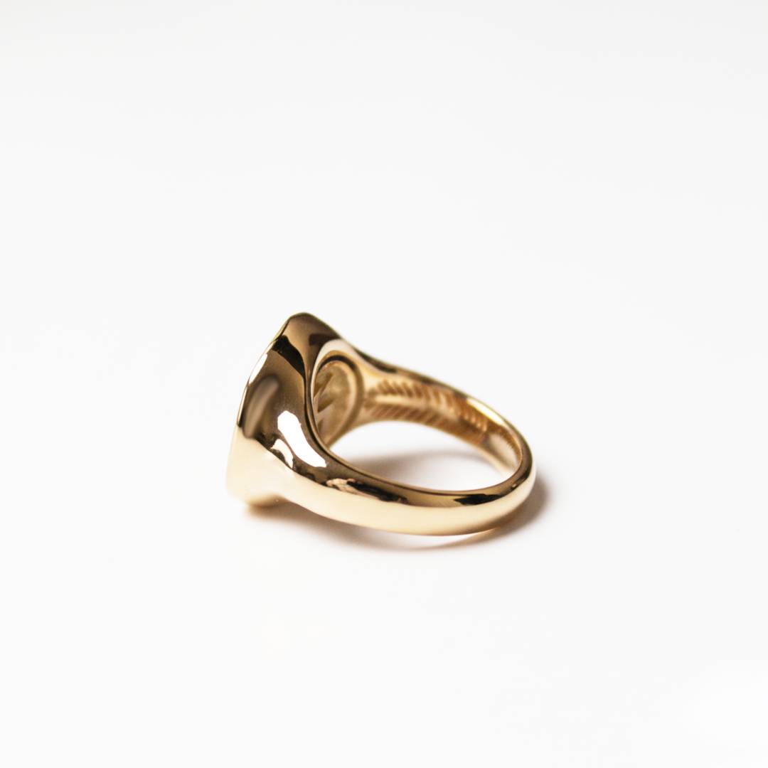 Royal hunt gold ring back